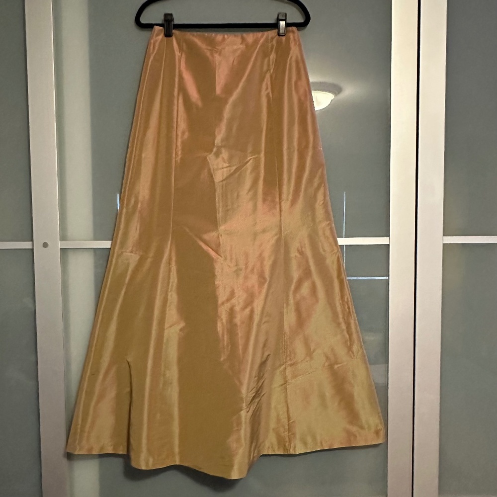 Carmen Marc Valvo Collection - Formal Maxi Skirt Size 12
